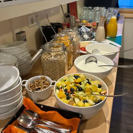 מלון Hotelboat Iris אמסטרדם