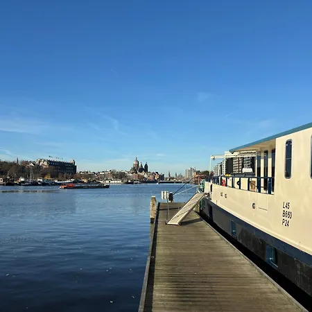 Hotelboat Iris Hotel