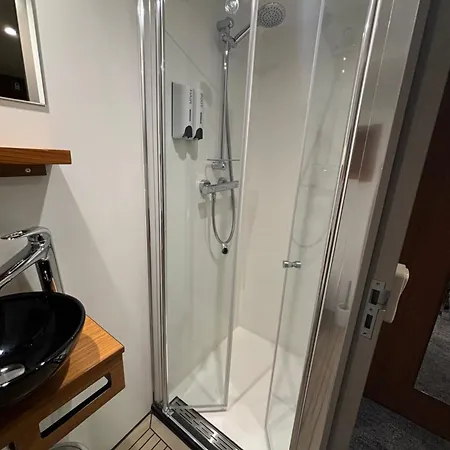 Hotel Hotelboat Iris *