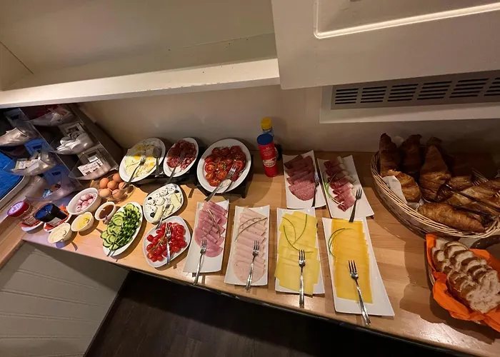 Hotel Hotelboat Iris *