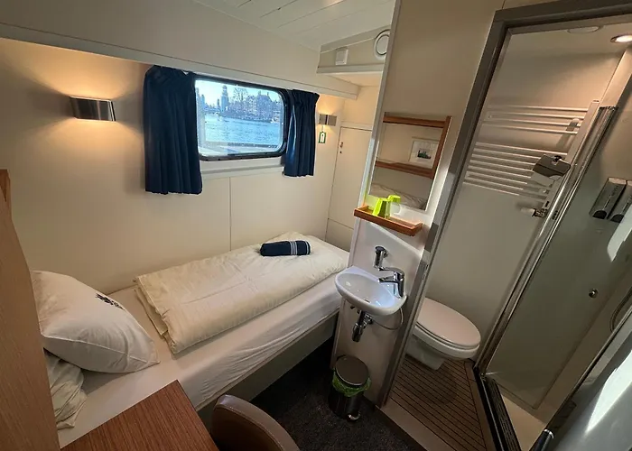 Hotel Hotelboat Iris *