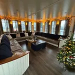 Hotelboat Iris Hotel *